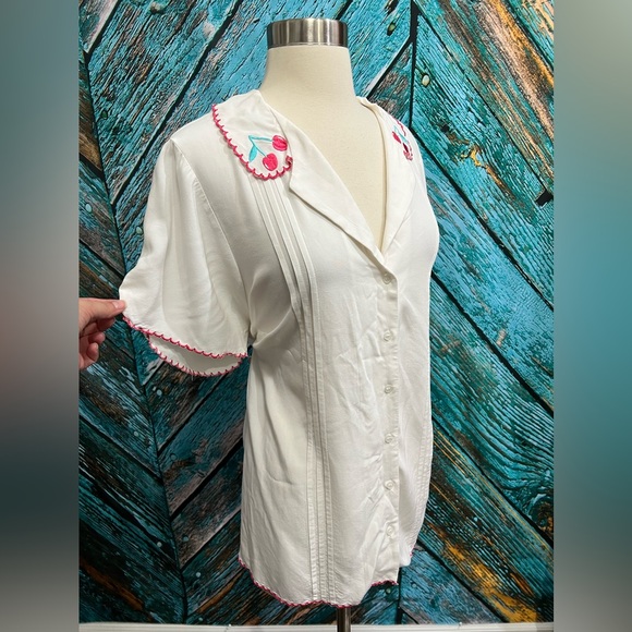 ModCloth Retro 1950s Red Cherry Embroidered Collar Button Down Shirt Blouse - Picture 3 of 10